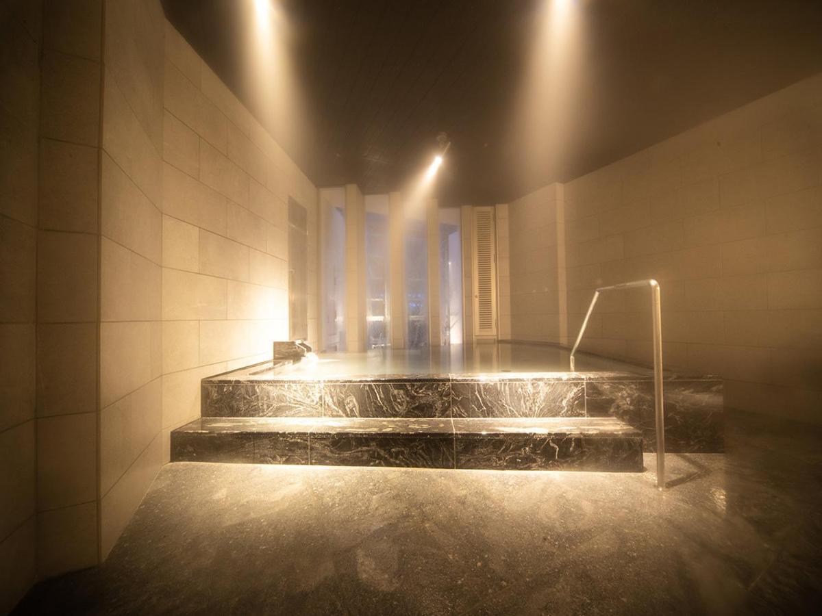 Aizu Higashiyama Onsen Tsuki No Akari Hotel Bagian luar foto